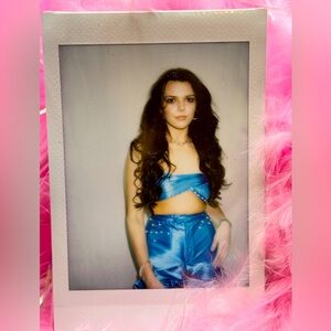 Meet your Posher, Laney